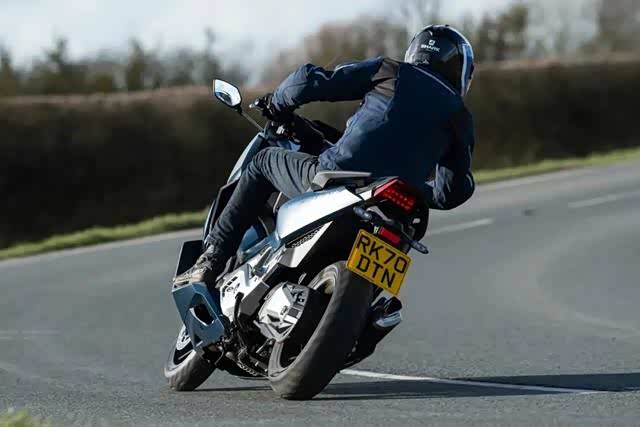 本田佛沙750红点设计大奖_红点设计大奖机车获奖车型_德国红点设计大奖童车